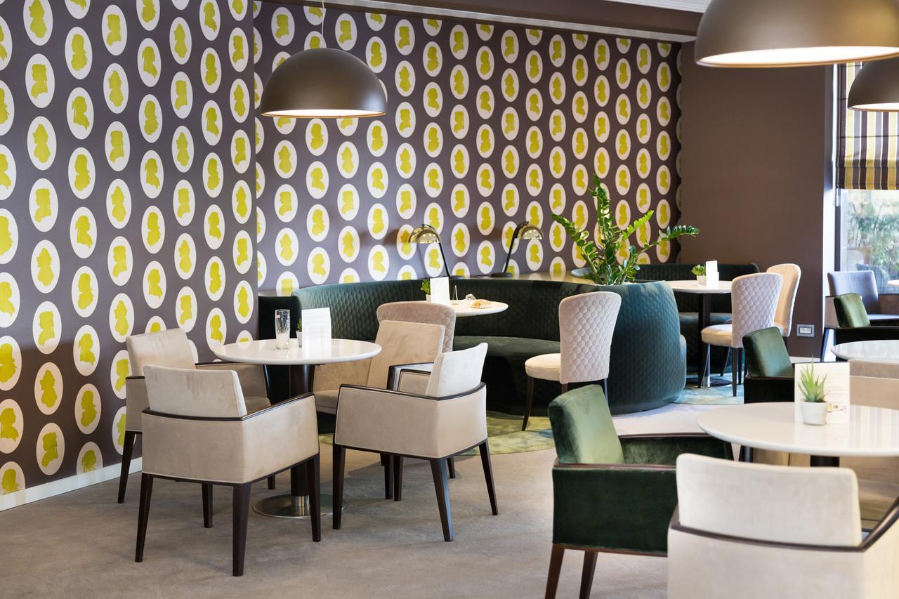 Capital Plaza Hotel Бухарест Экстерьер фото